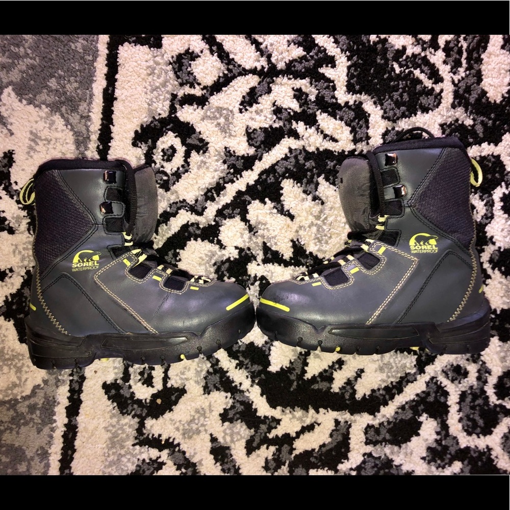 Sorel snow boots